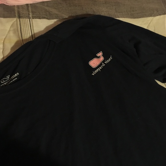 Vineyard vines