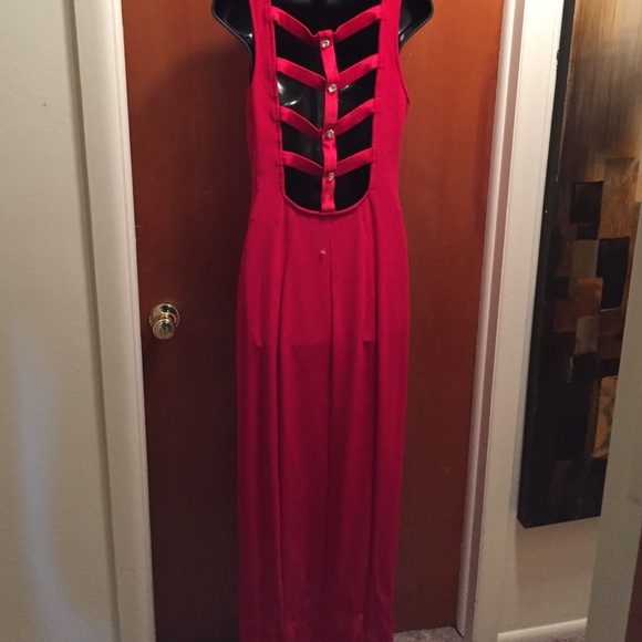 Long red evening/prom/wedding reception dress 😉 - Picture 4 of 4