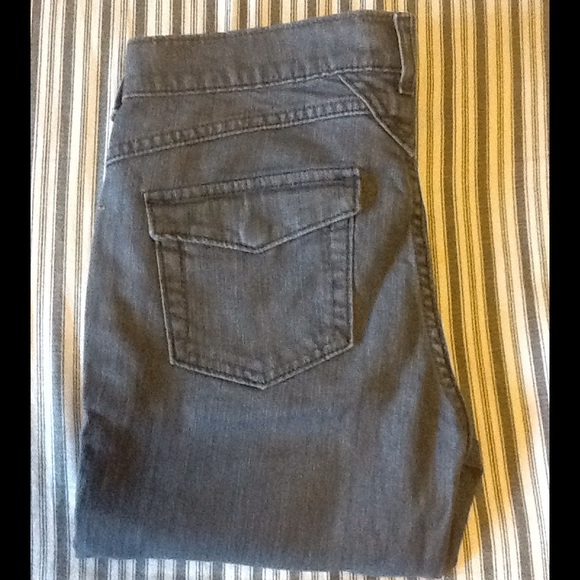 Old Navy Sweetheart jeans size 4
