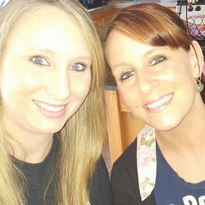 Meet your Posher, Carrie