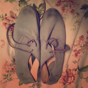 Pretty mint green Frye loafers