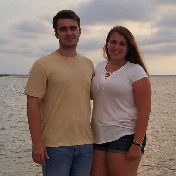 Meet your Posher, Corinne