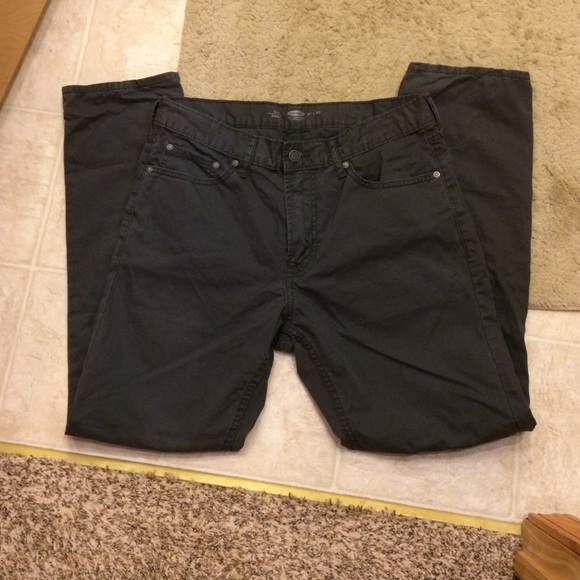 New Men's Old Navy pants