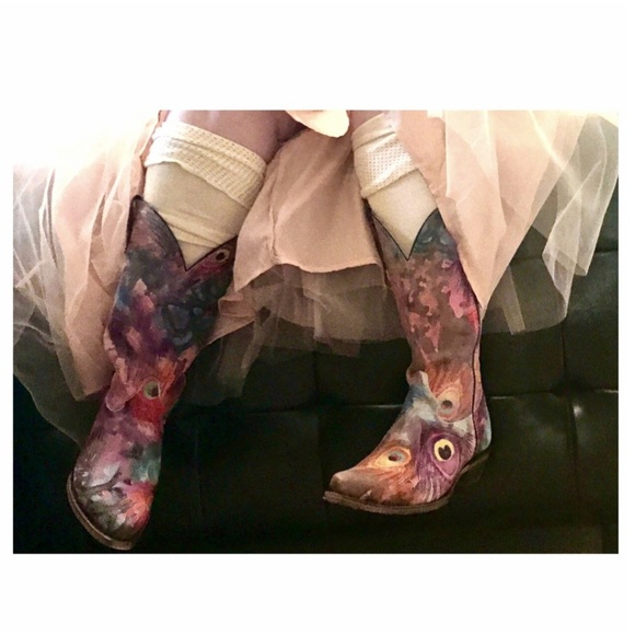 Stunning Western Leather Peacock Cowgirl Boots - Picture 8 of 8