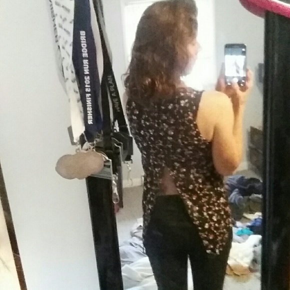 Open back tank - Picture 2 of 4