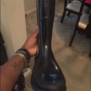 Women's original Tommy Hilifiger rain boots size 6