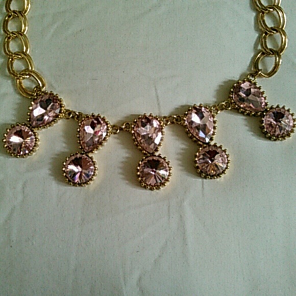 Ella Necklace Set