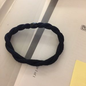 Meet your Posher, Louella