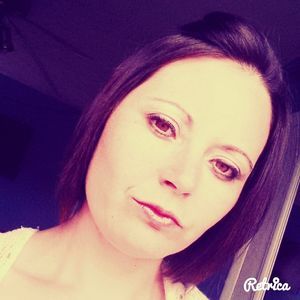 Meet your Posher, Holly