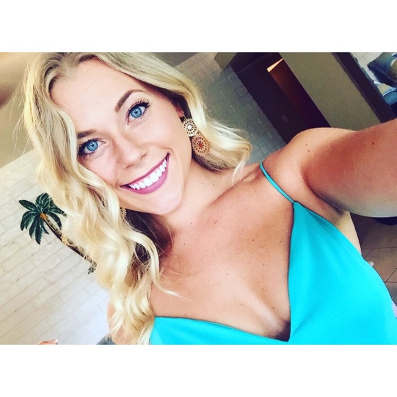 Meet The Posher - Picture 3 of 3