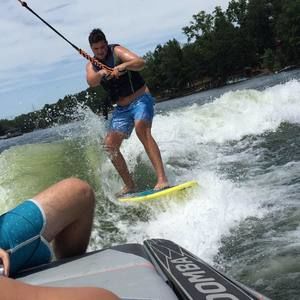 Meet your Posher, Troy