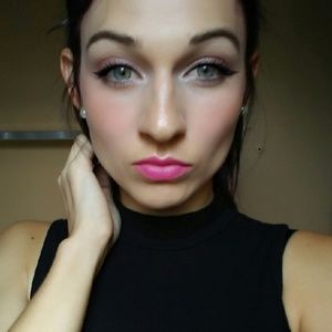 Meet your Posher, Adrian