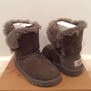 UGG KIDS Bailey Button Boots
