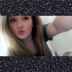 Meet your Posher, Zoe