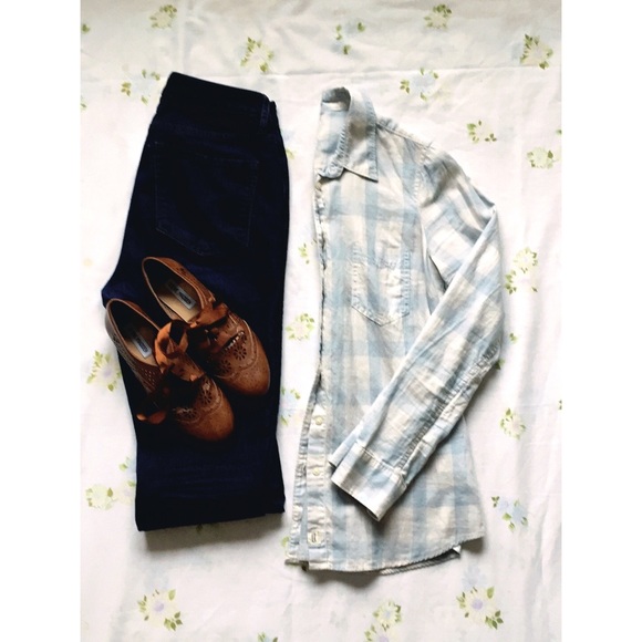 GAP Fitted Boyfriend Shirt
