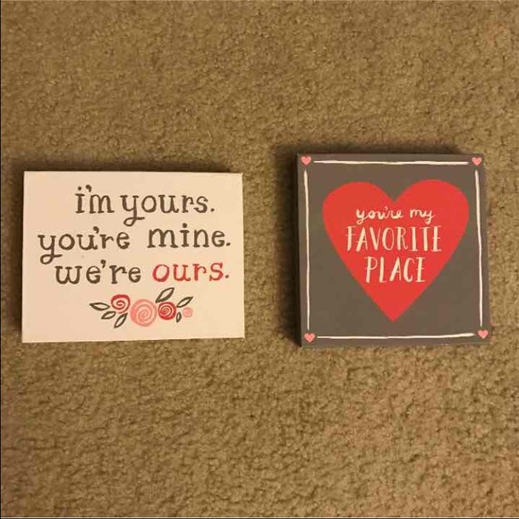 Bundle: Hallmark Love Signs