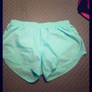 Nike modern tempo dri fit shorts