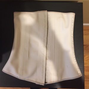 Waist Trainer