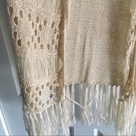 Cover - Picture 4 of 4