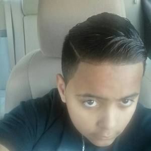 Meet your Posher, Razel