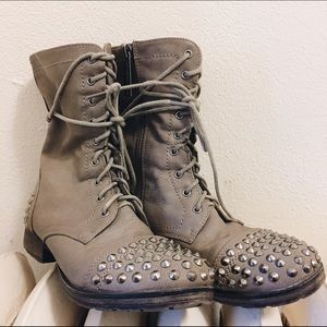 WINDSOR studded combat boots