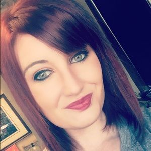 Meet your Posher, Kaela