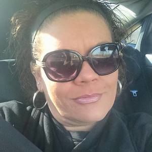 Meet your Posher, Naomi