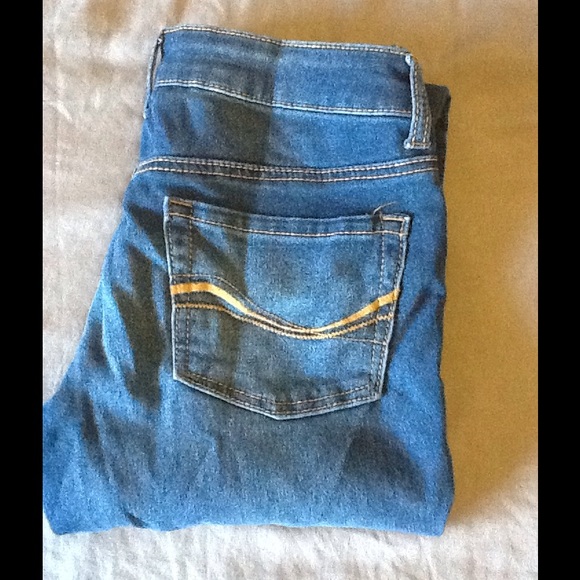 Size 5 soft skinny jeans - Picture 1 of 3