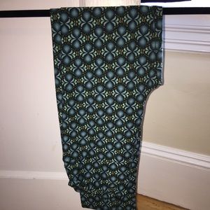 LuLaRoe OS leggings PRICE DROP