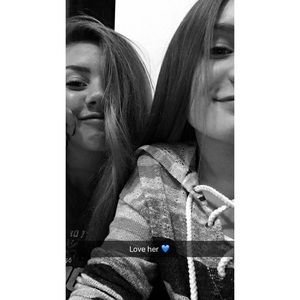 Meet your Posher, Avery