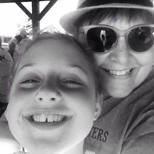 Meet your Posher, Linda