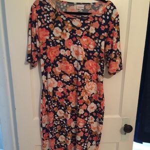 LuLaRoe Julia XL EUC