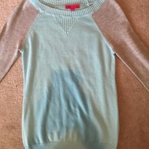 Light sweater