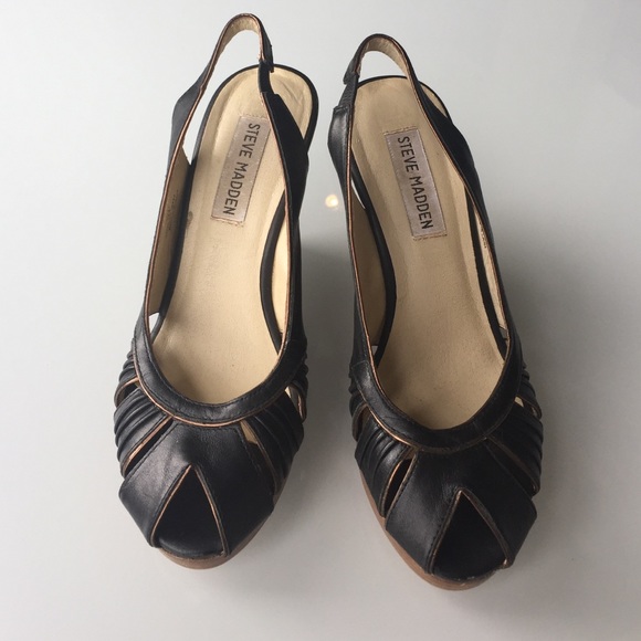 Steve Madden Black Wedges