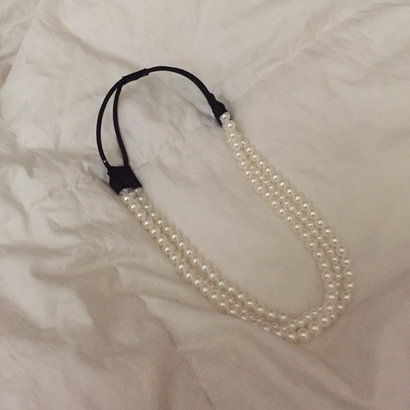 Unique Pearl Headband