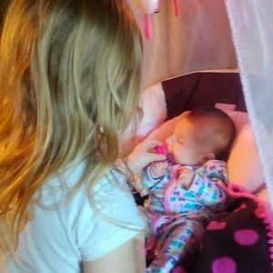 Meet your Posher, Larissa