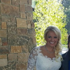 Meet your Posher, Suzanne