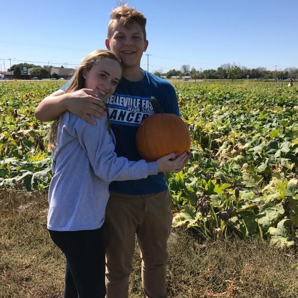 Meet your Posher, Casey