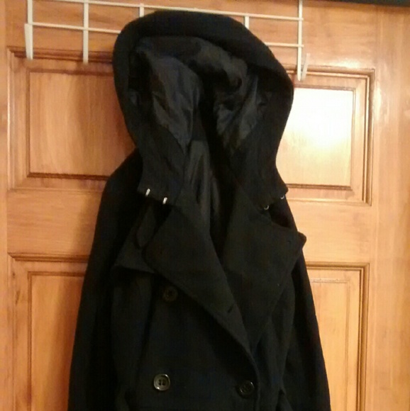 Black Coat - Picture 3 of 7