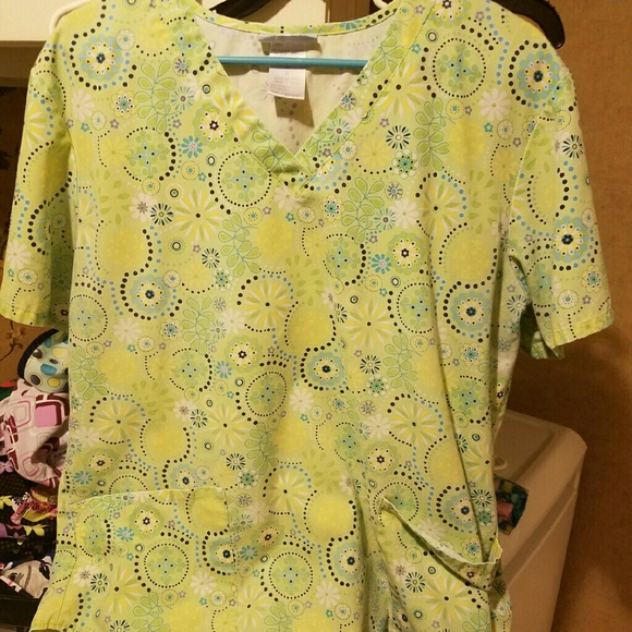 Scrub top