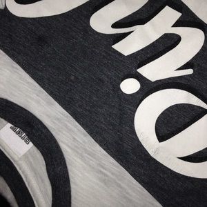 Proof of stains, cracking and pilling