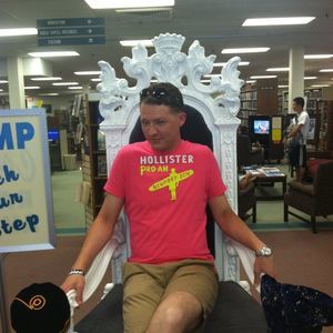 Meet your Posher, Jonathon