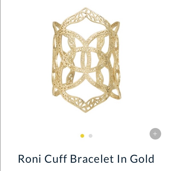 Kendra Scott Roni cuff bracelet with jewelry bag