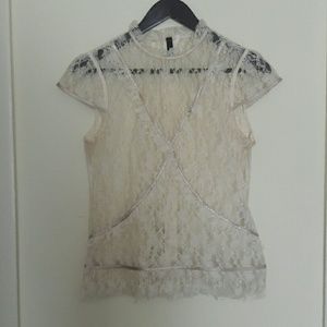DIVIDED by H&M Lace blouse