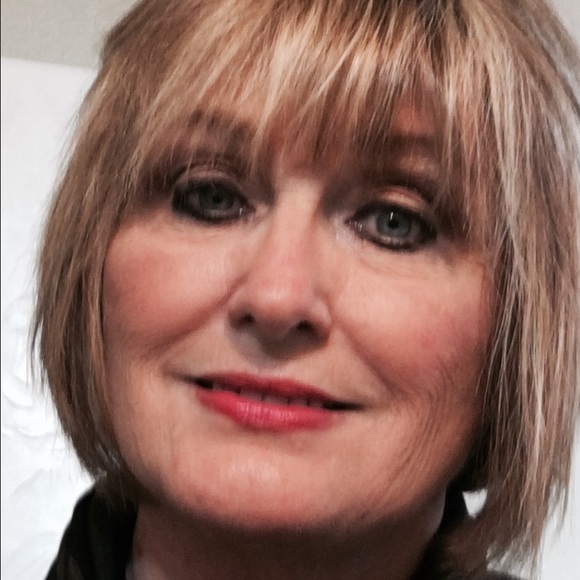 Meet your Posher, Diane
