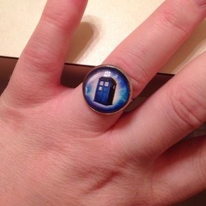 Doctor Who bubble ring