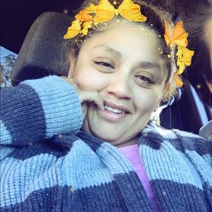 Meet your Posher, Noemy