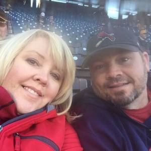 Meet your Posher, Cara