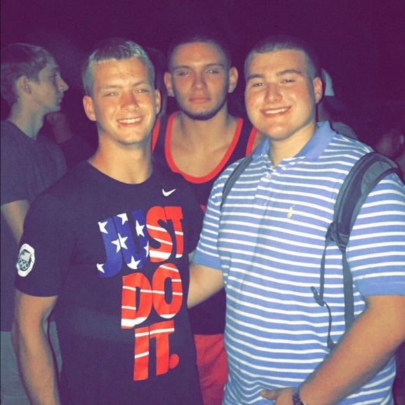 Meet your Posher, Adam