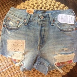 Urban Outfitters Levis 501 "Canyon Morning" Cut Off Jean Shorts